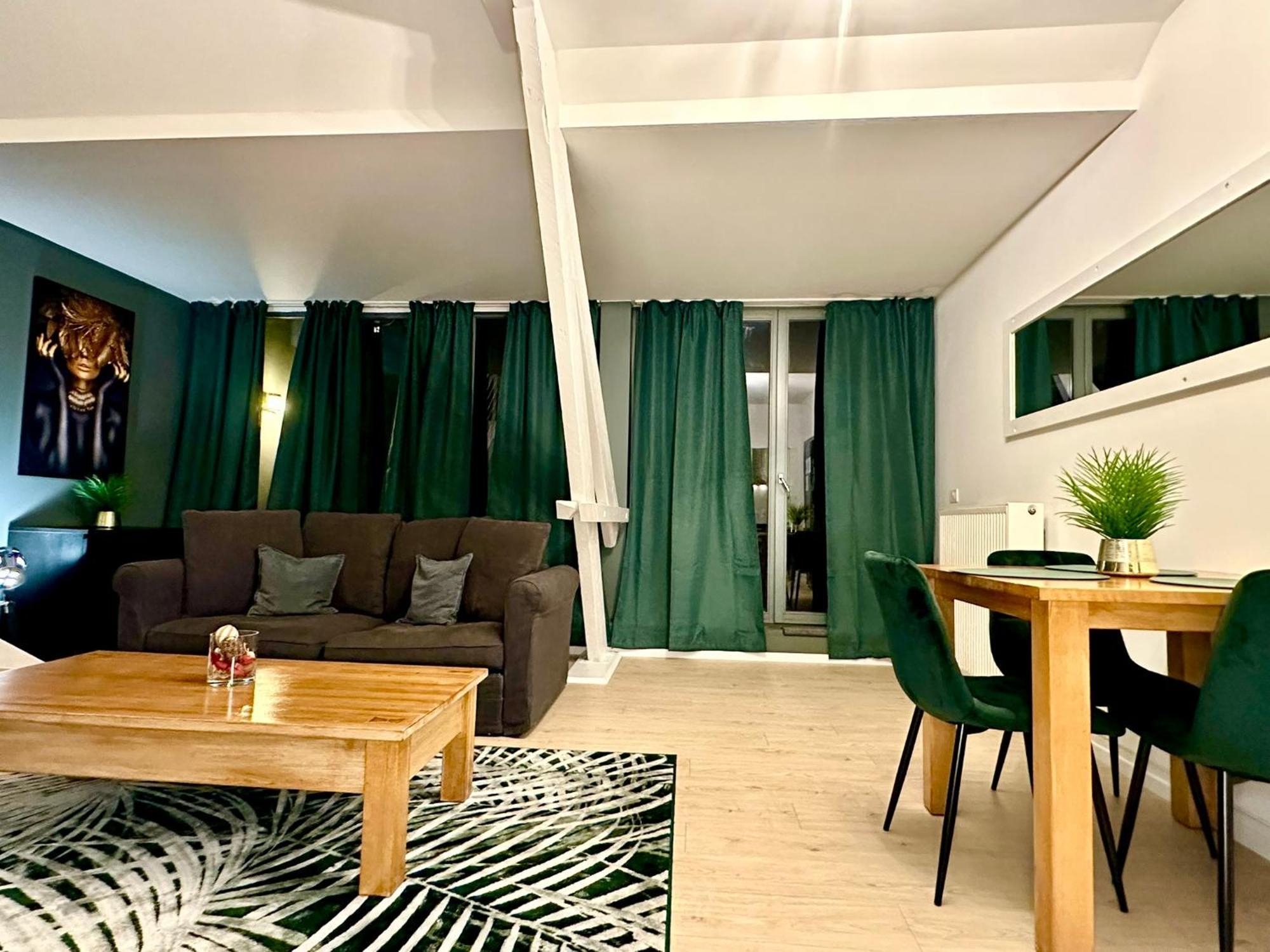 אנטוורפן Luxury Suites Castel By Rikas Hotels מראה חיצוני תמונה